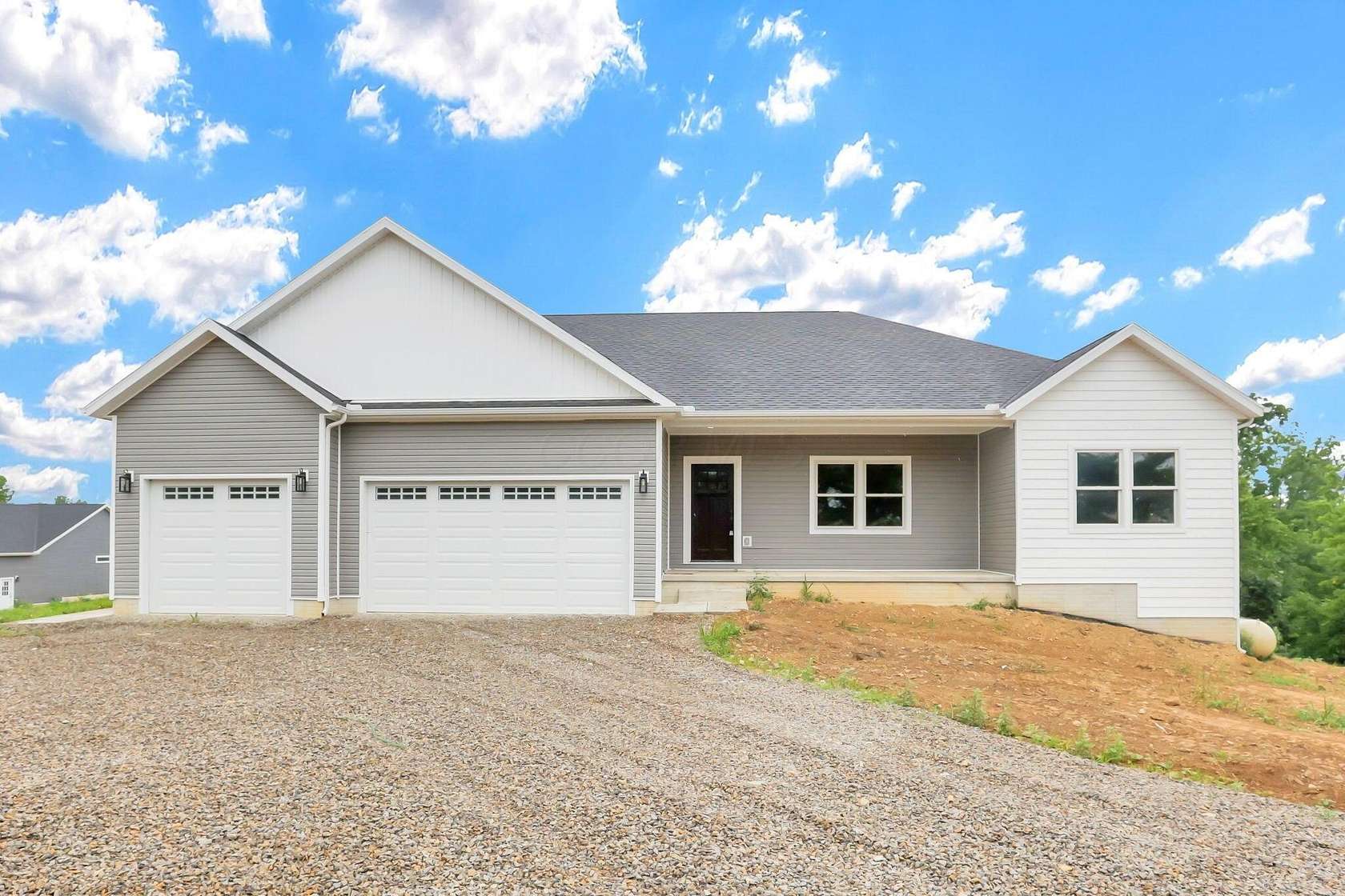 4.2 Acres of Land with Home for Sale in Hopewell, Ohio