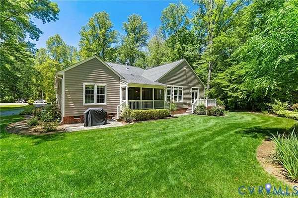1.55 Acres of Land with Home for Sale in Montpelier, Virginia