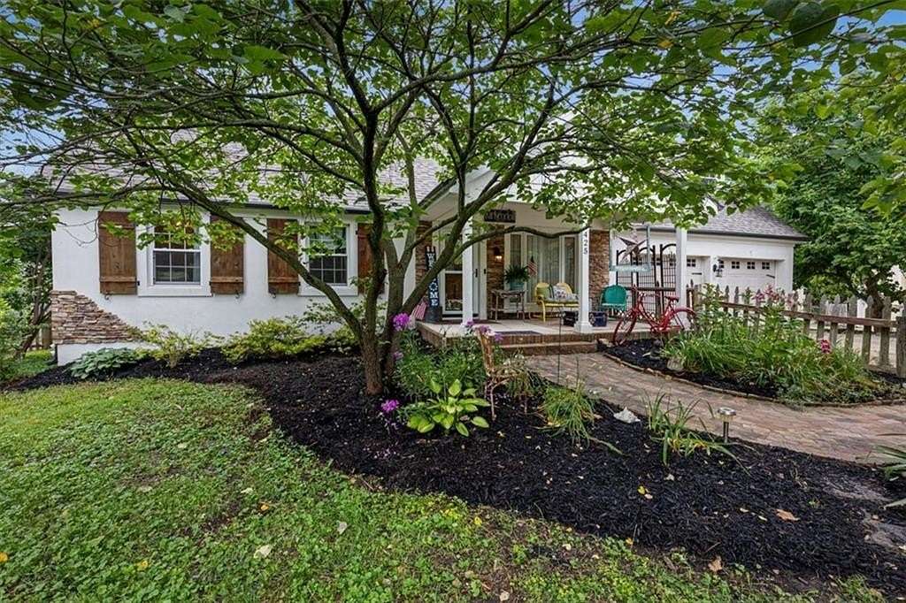 2 Acres of Land with Home for Sale in Liberty, Missouri