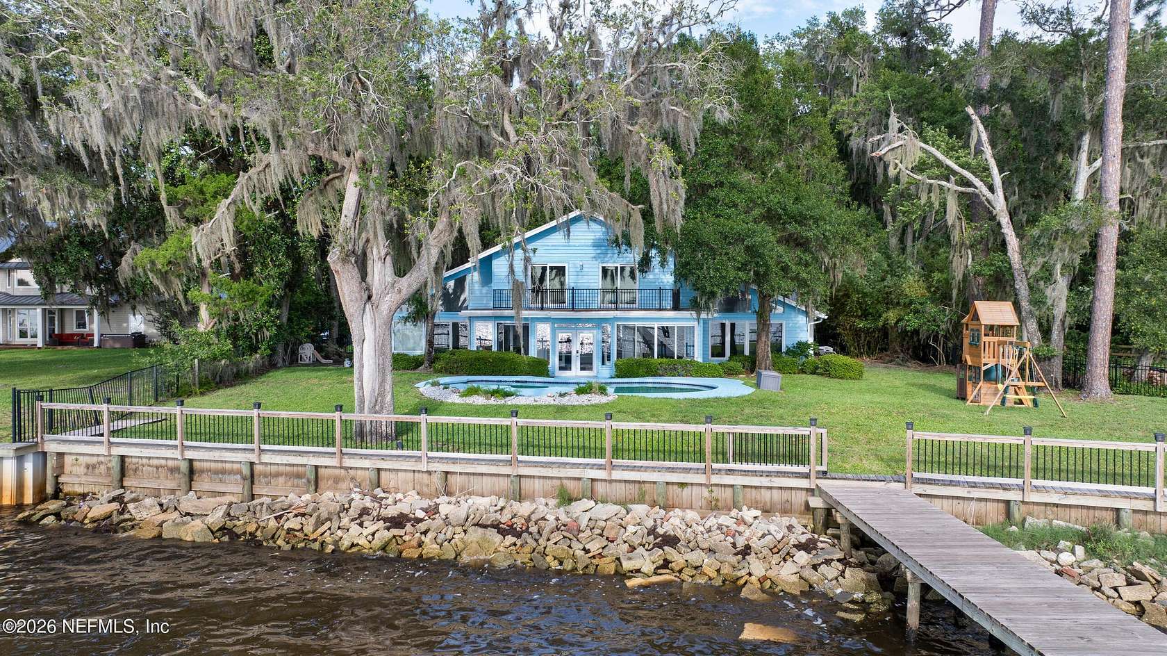 1.65 Acres of Land with Home for Sale in Jacksonville, Florida
