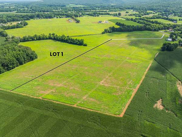 21.6 Acres of Recreational & Residential Land for Sale in Decherd, Tennessee