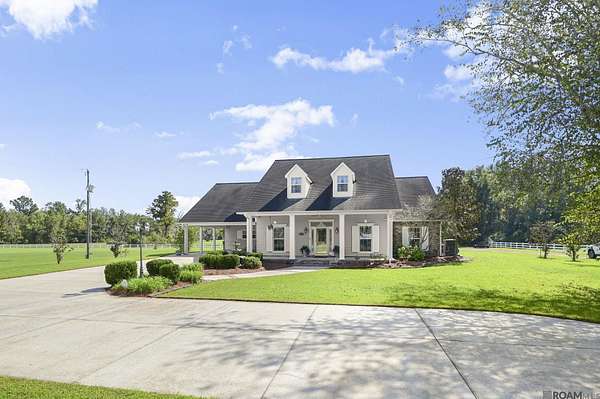 4 Acres of Land with Home for Sale in Gonzales, Louisiana