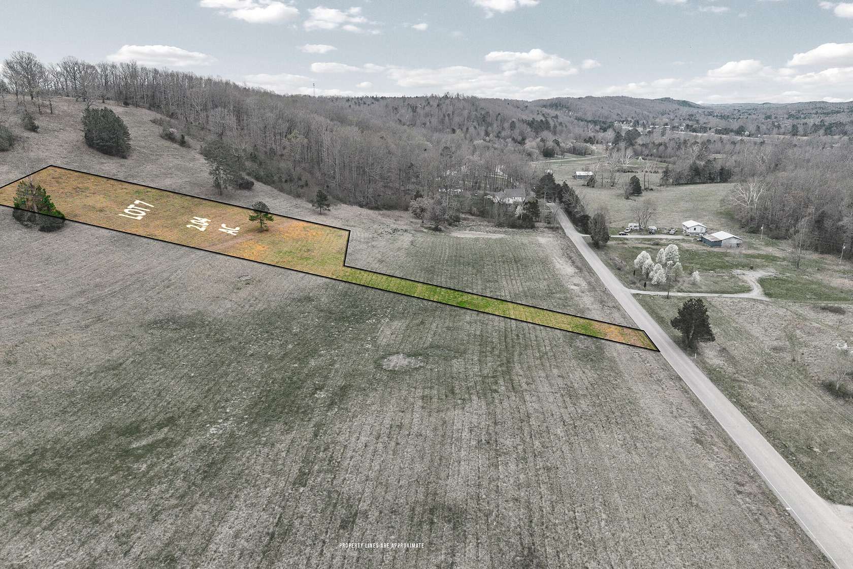 2 Acres of Mixed-Use Land for Sale in Decatur, Tennessee