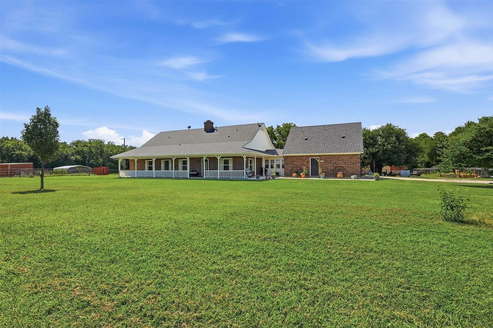 10.8 Acres of Land with Home for Sale in Collinsville, Texas