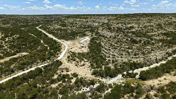 140 Acres of Recreational & Residential Land for Sale in Del Rio, Texas