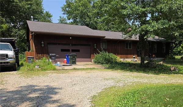 5.5 Acres of Land with Home for Sale in Streetsboro, Ohio