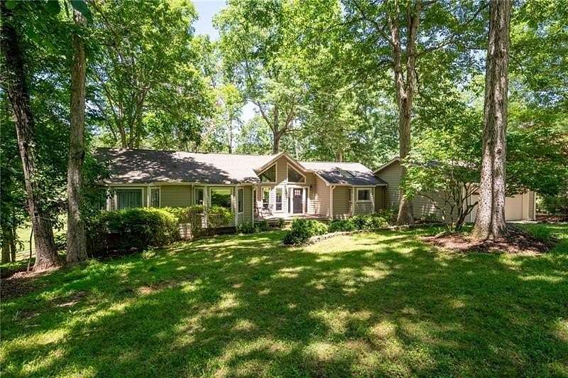 4.5 Acres of Land with Home for Sale in Marietta, Georgia