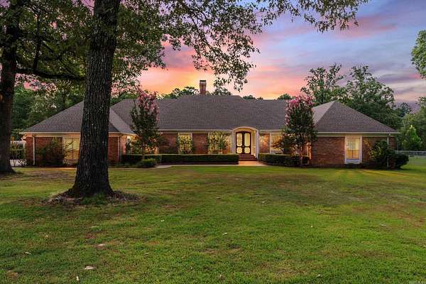7.62 Acres of Land with Home for Sale in Fordyce, Arkansas