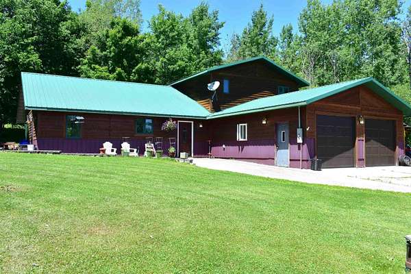 8.2 Acres of Land with Home for Sale in Duluth, Minnesota