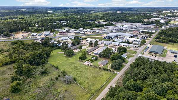 2 Acres of Land for Sale in Tyler, Texas