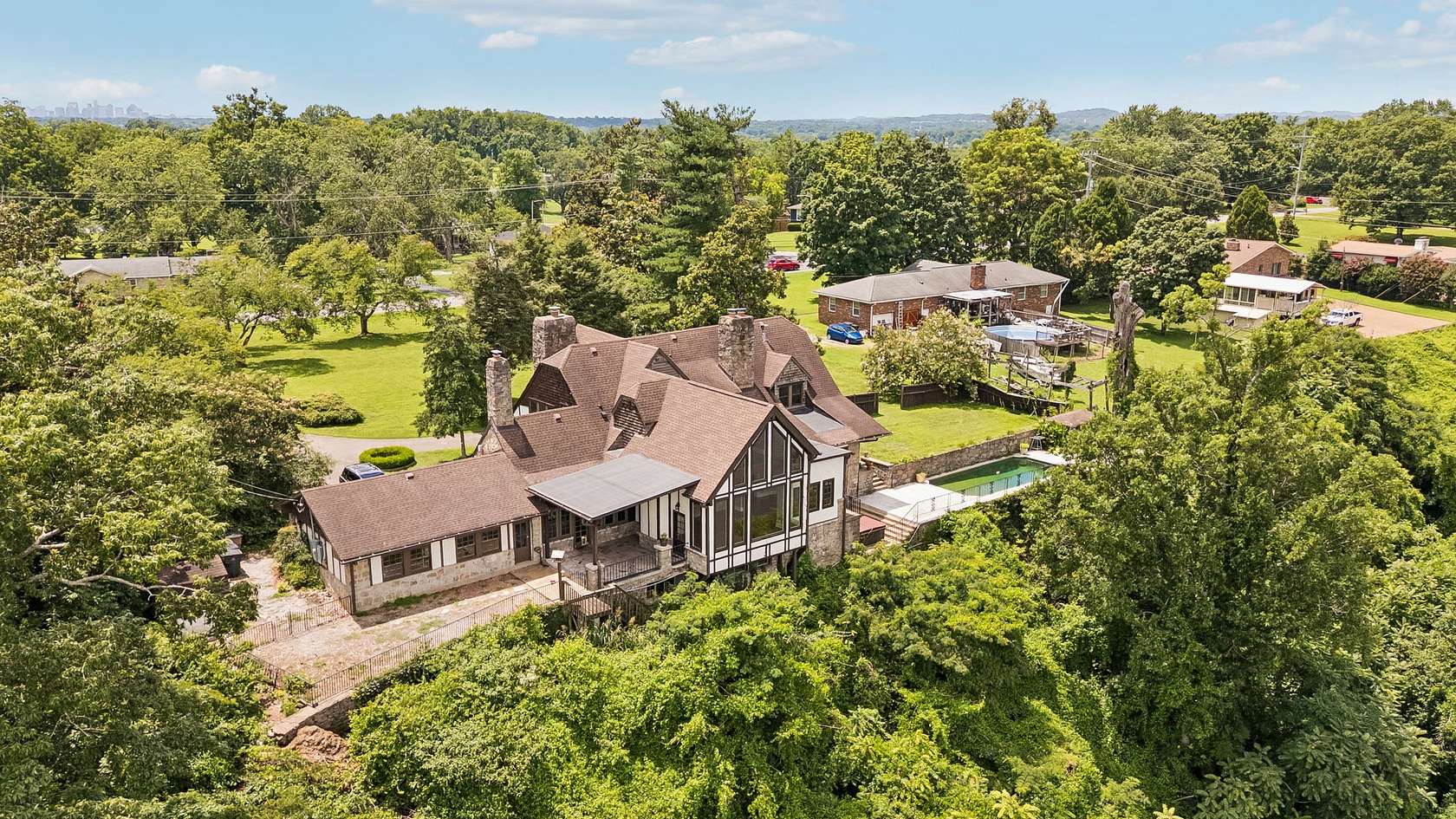 1.72 Acres of Land with Home for Sale in Nashville, Tennessee