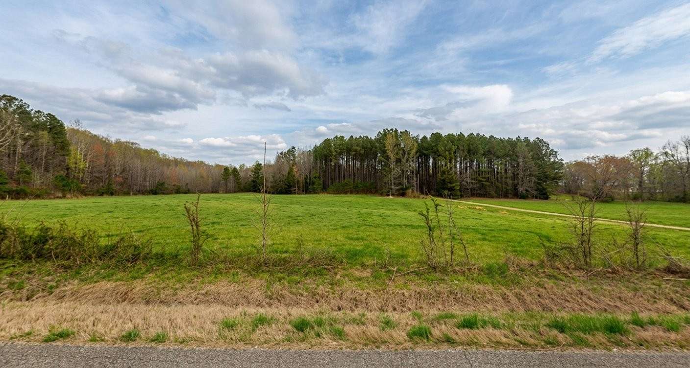 0.98 Acres of Residential Land for Sale in Milan, Tennessee