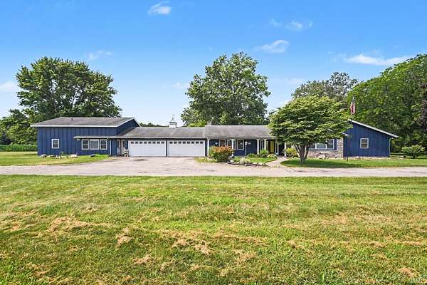 10 Acres of Land with Home for Auction in Bremen, Indiana