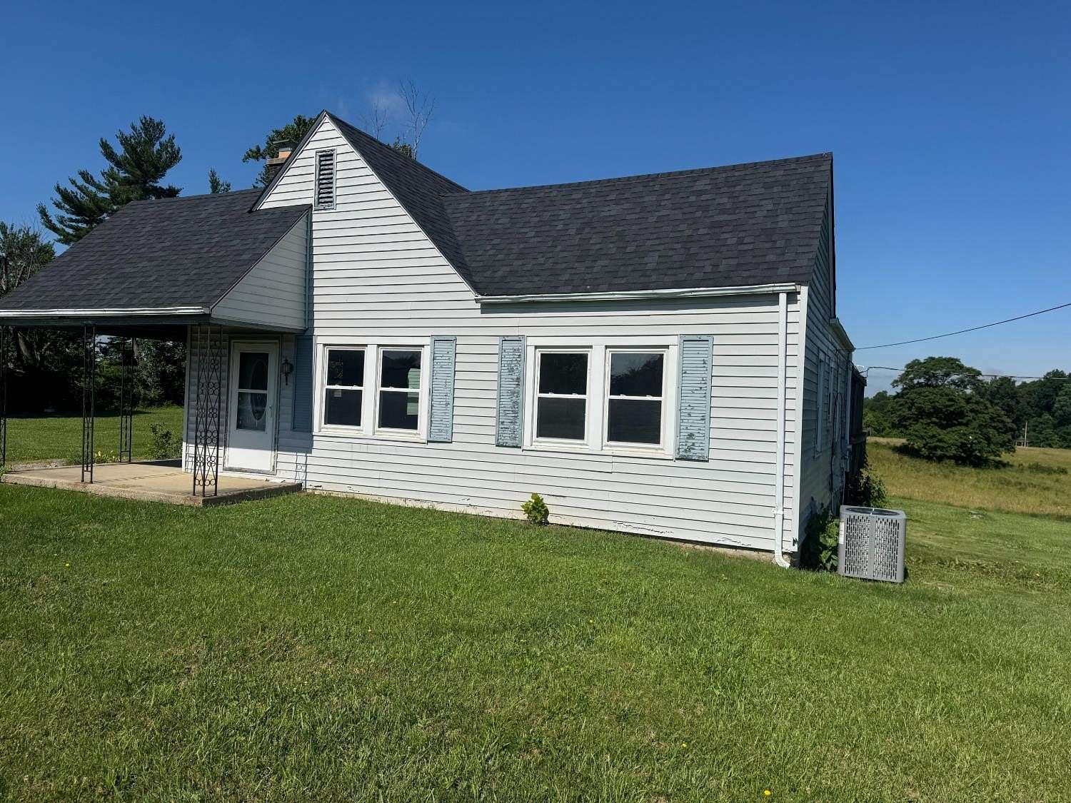 1.5 Acres of Land with Home for Sale in Lawrenceburg, Indiana