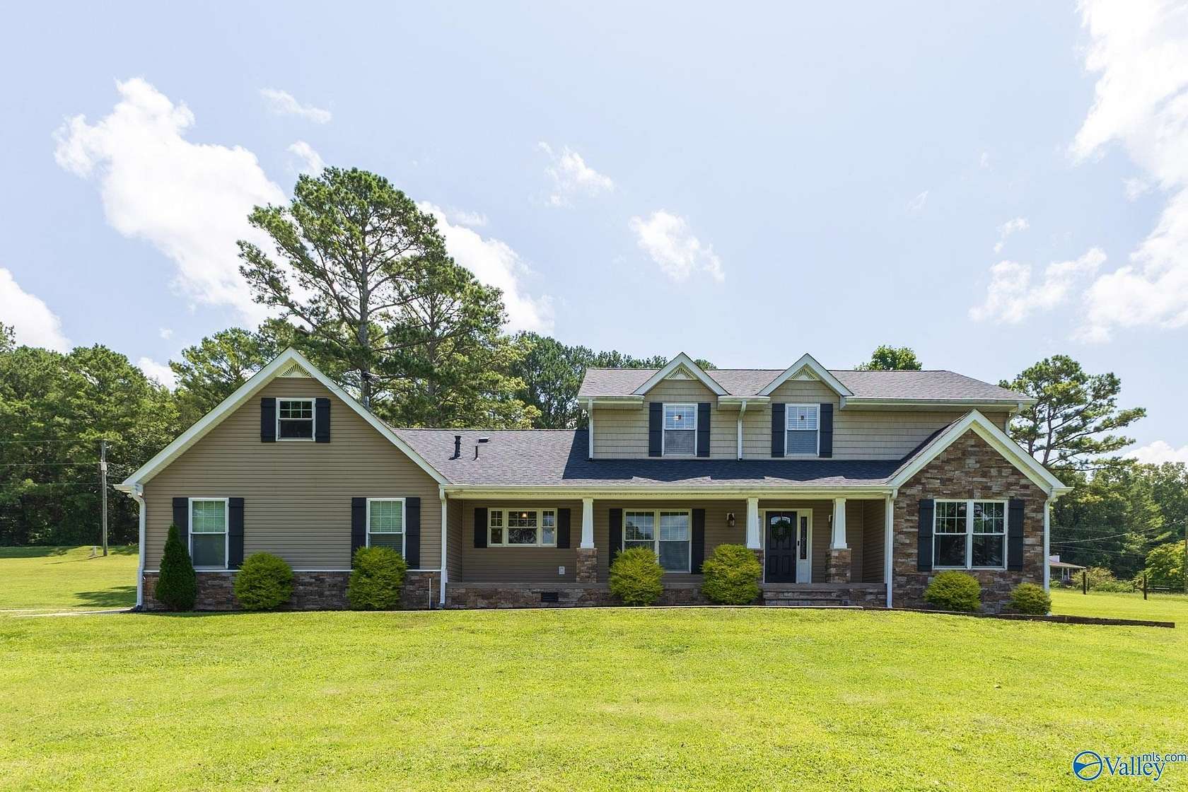 9.4 Acres of Land with Home for Sale in Brownsboro, Alabama
