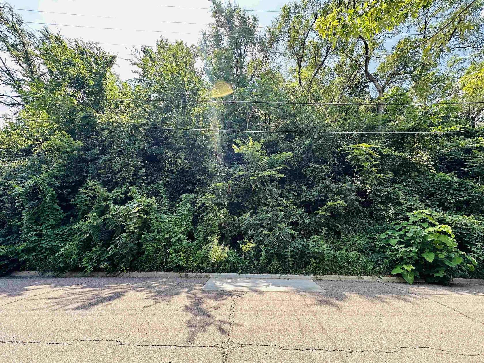 0.26 Acres of Land for Sale in Sioux City, Iowa