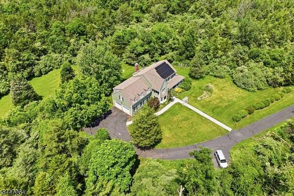 15.3 Acres of Land with Home for Sale in Fredon Township, New Jersey