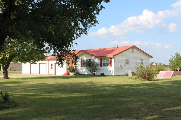 16.4 Acres of Land with Home for Sale in Woodward, Oklahoma