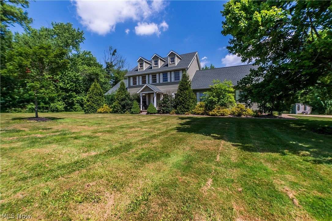 5 Acres of Land with Home for Sale in Hartville, Ohio