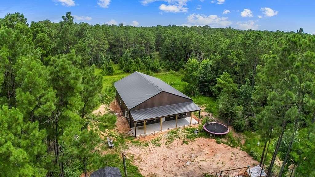 18 Acres of Recreational Land with Home for Sale in Jasper, Texas