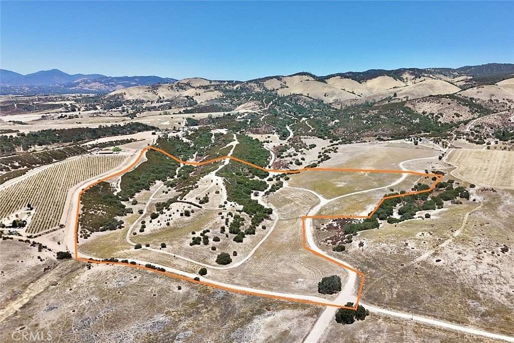 40 Acres of Land for Sale in Lockwood, California