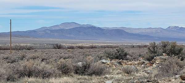 1.5 Acres of Residential Land for Sale in Lovelock, Nevada