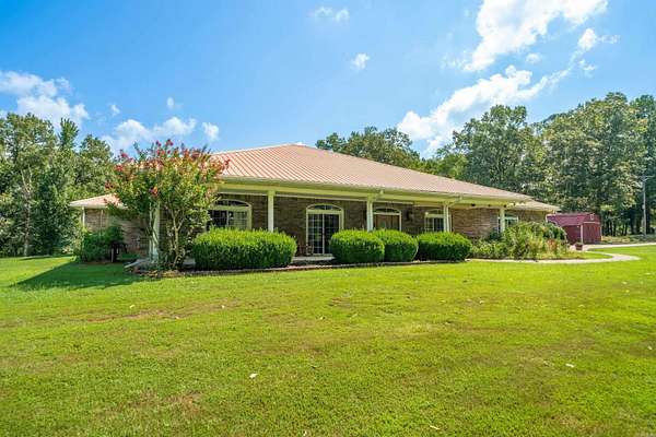 4.28 Acres of Land with Home for Sale in Arkadelphia, Arkansas