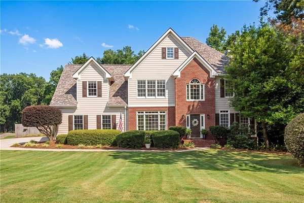 2.24 Acres of Land with Home for Sale in Cumming, Georgia