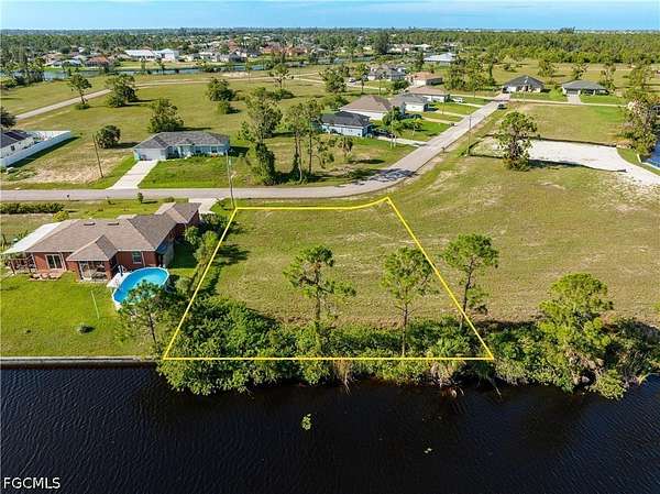 0.27 Acres of Residential Land for Sale in Cape Coral, Florida