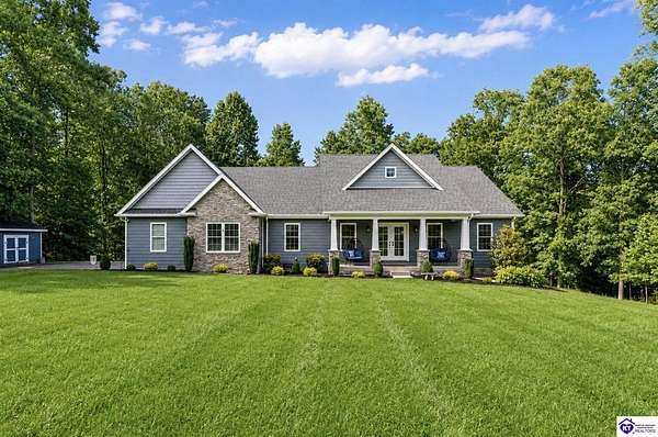 2.6 Acres of Land with Home for Sale in Elizabethtown, Kentucky