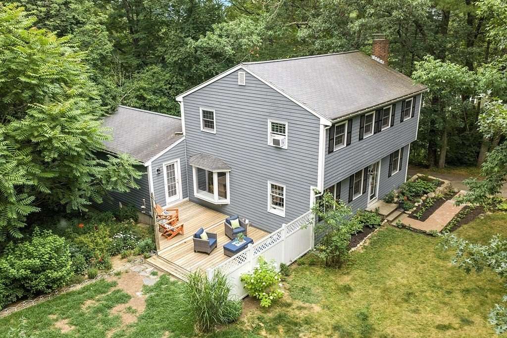1.5 Acres of Land with Home for Sale in Boxborough Town, Massachusetts