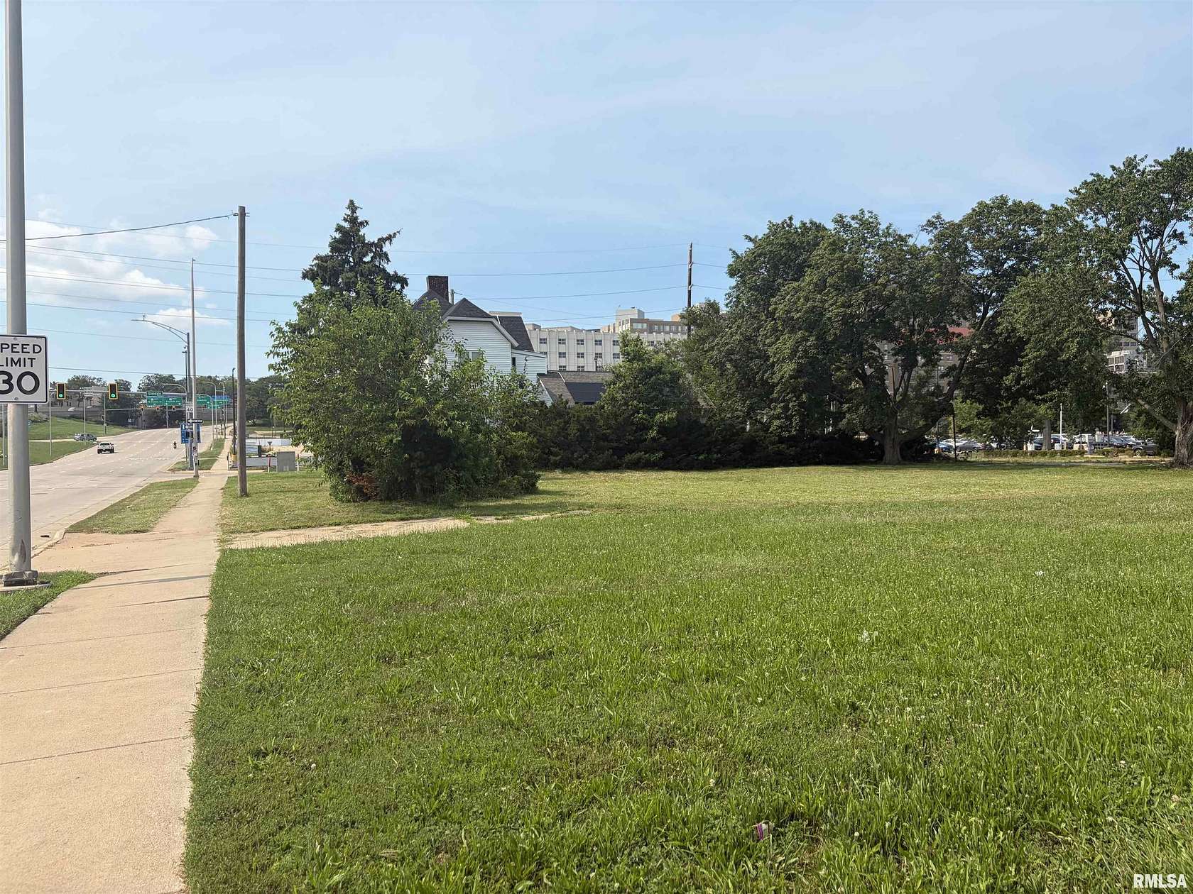 0.44 Acres of Mixed-Use Land for Sale in Peoria, Illinois