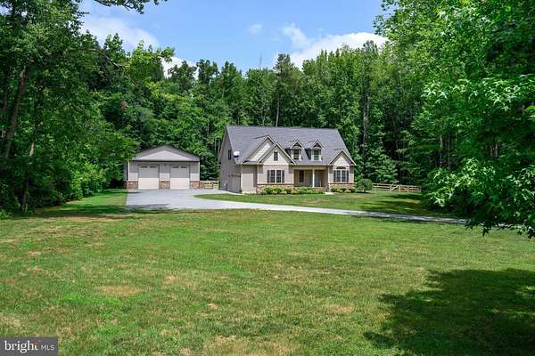5 Acres of Land with Home for Sale in Centreville, Maryland
