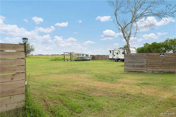 11 Acres of Land for Sale in Los Fresnos, Texas
