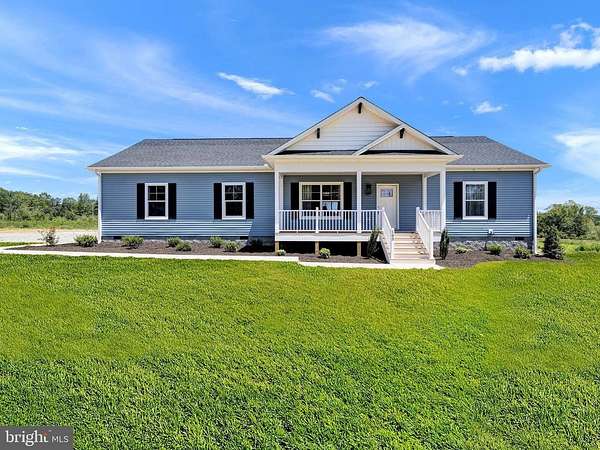 6.69 Acres of Land with Home for Sale in Mineral, Virginia