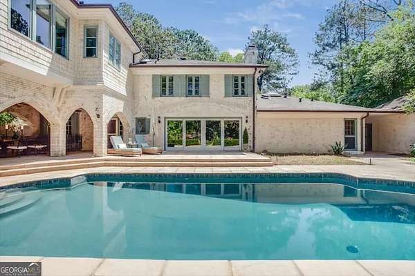 1.69 Acres of Land with Home for Lease in Atlanta, Georgia