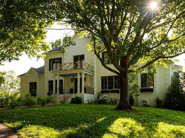 56.7 Acres of Land with Home for Sale in Franklin, Tennessee