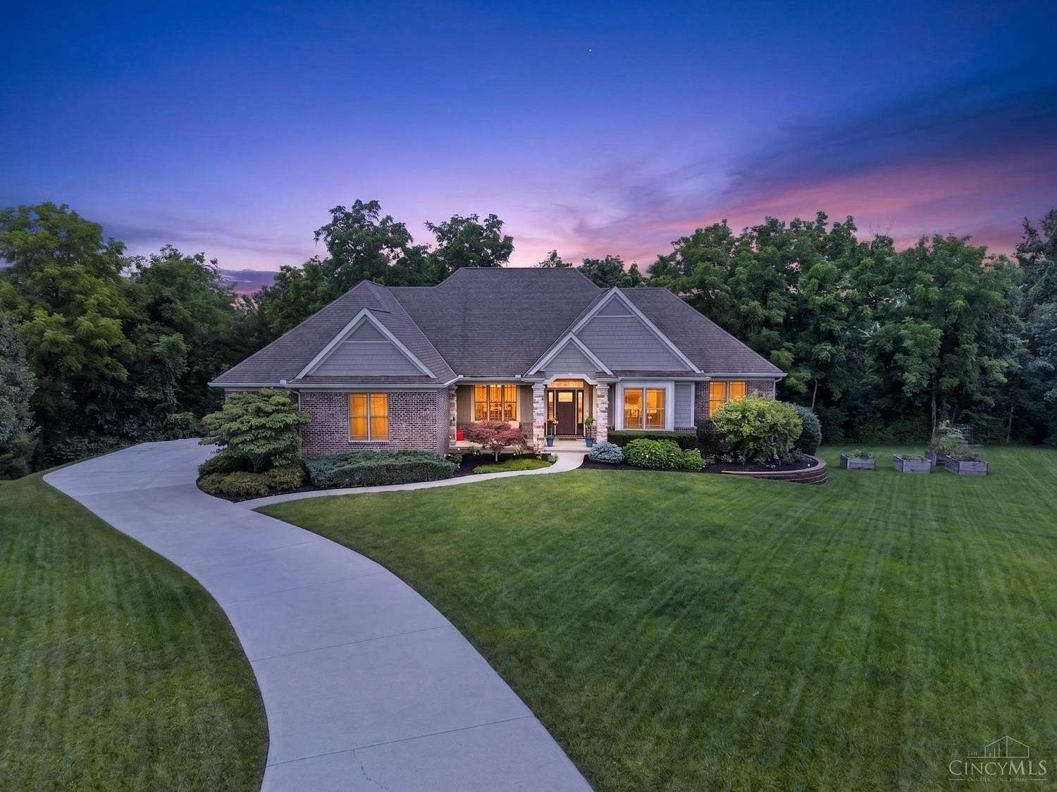 3.63 Acres of Land with Home for Sale in Hamilton Township, Ohio