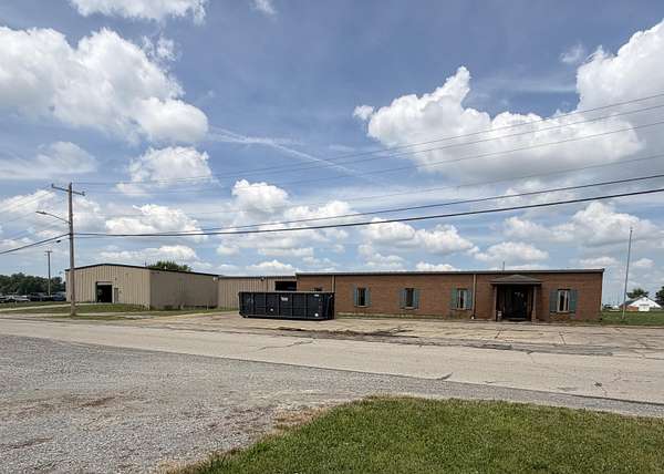 2.25 Acres of Improved Commercial Land for Sale in Jackson Center, Ohio