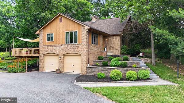 4.6 Acres of Land with Home for Auction in Morgantown, Pennsylvania