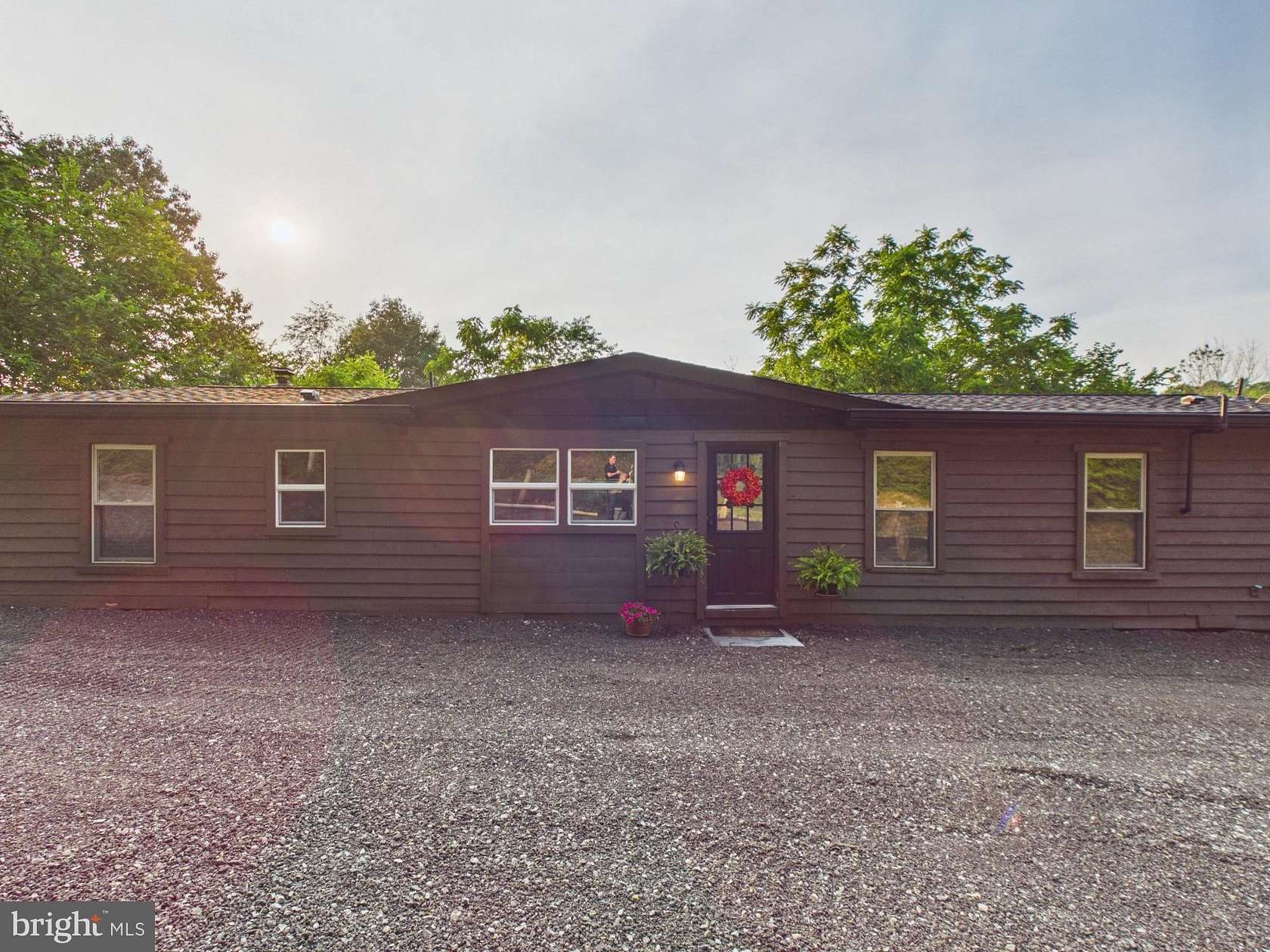 2.4 Acres of Land with Home for Sale in Glenville, Pennsylvania