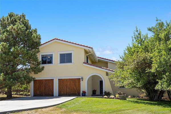 2.33 Acres of Land with Home for Sale in Castle Rock, Colorado