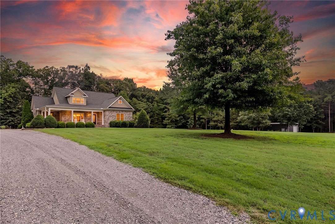 7 Acres of Land with Home for Sale in Rockville, Virginia