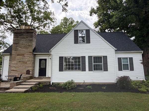 1.55 Acres of Land with Home for Sale in Walton Hills, Ohio