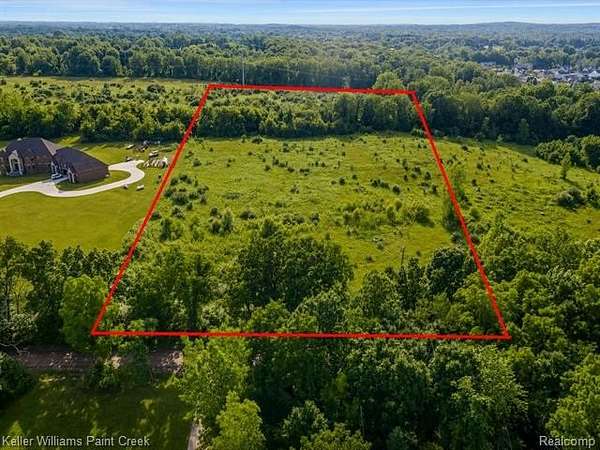 6.75 Acres of Residential Land for Sale in Rochester, Michigan