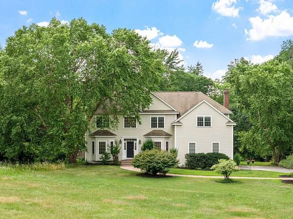 19.5 Acres of Land with Home for Sale in Pepperell, Massachusetts
