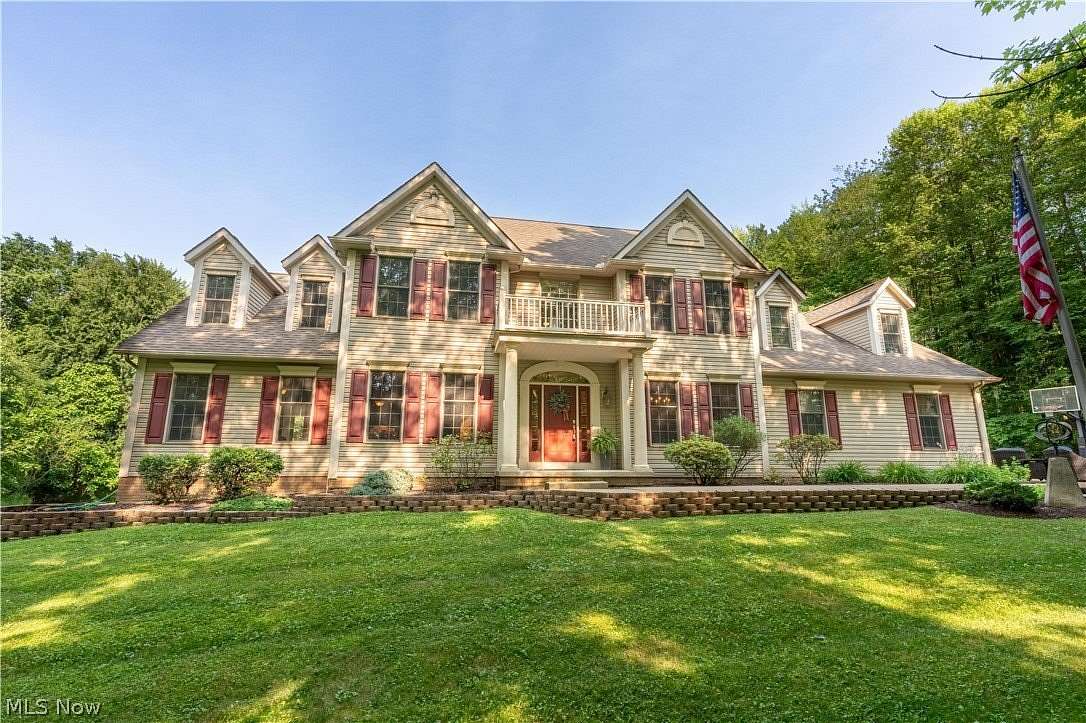 6.19 Acres of Land with Home for Sale in Canton, Ohio
