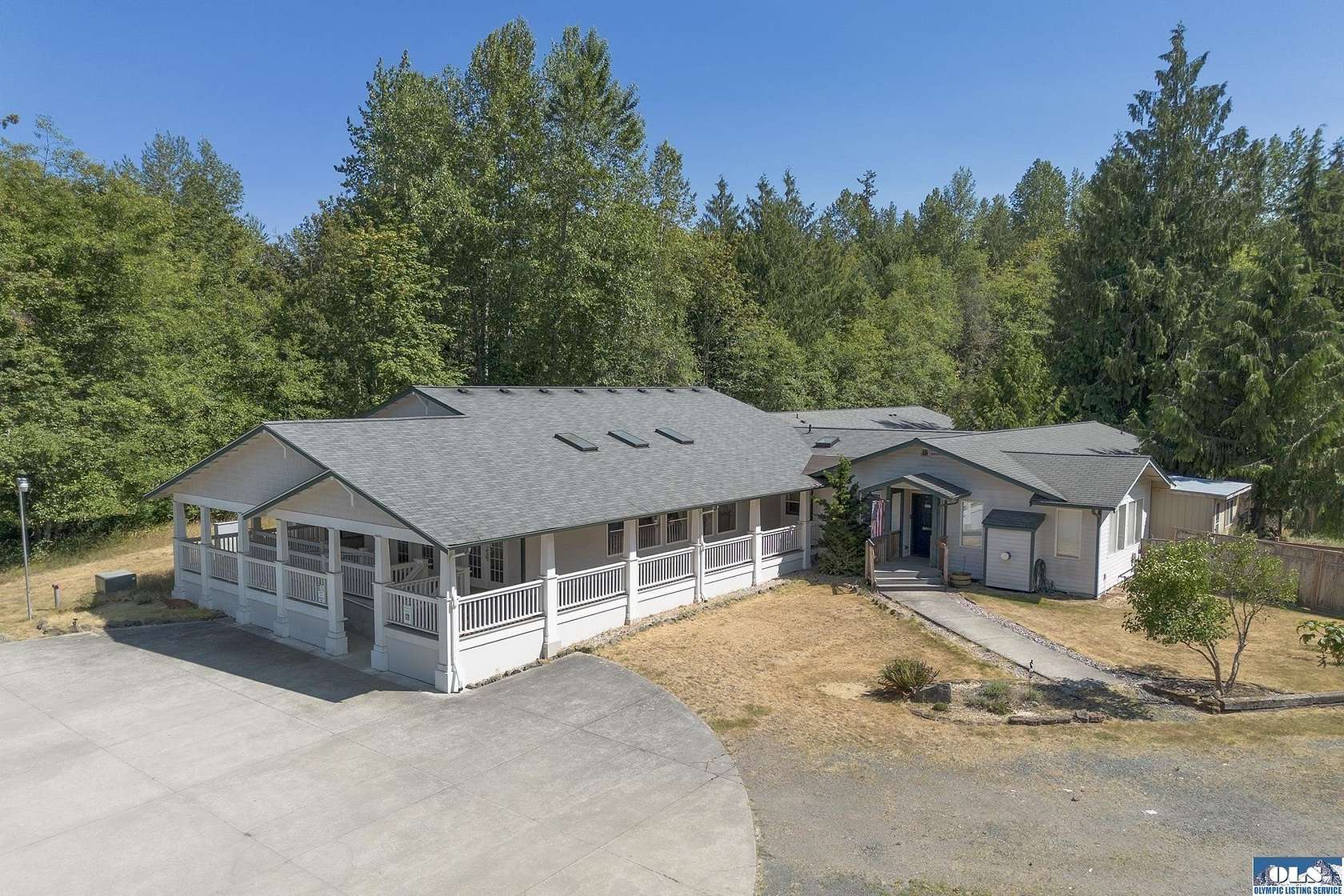 5 Acres of Improved Residential Land for Sale in Port Angeles, Washington