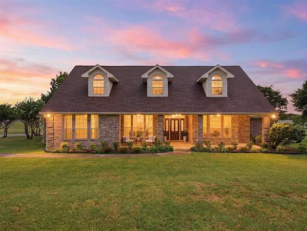 3.17 Acres of Land with Home for Sale in Argyle, Texas