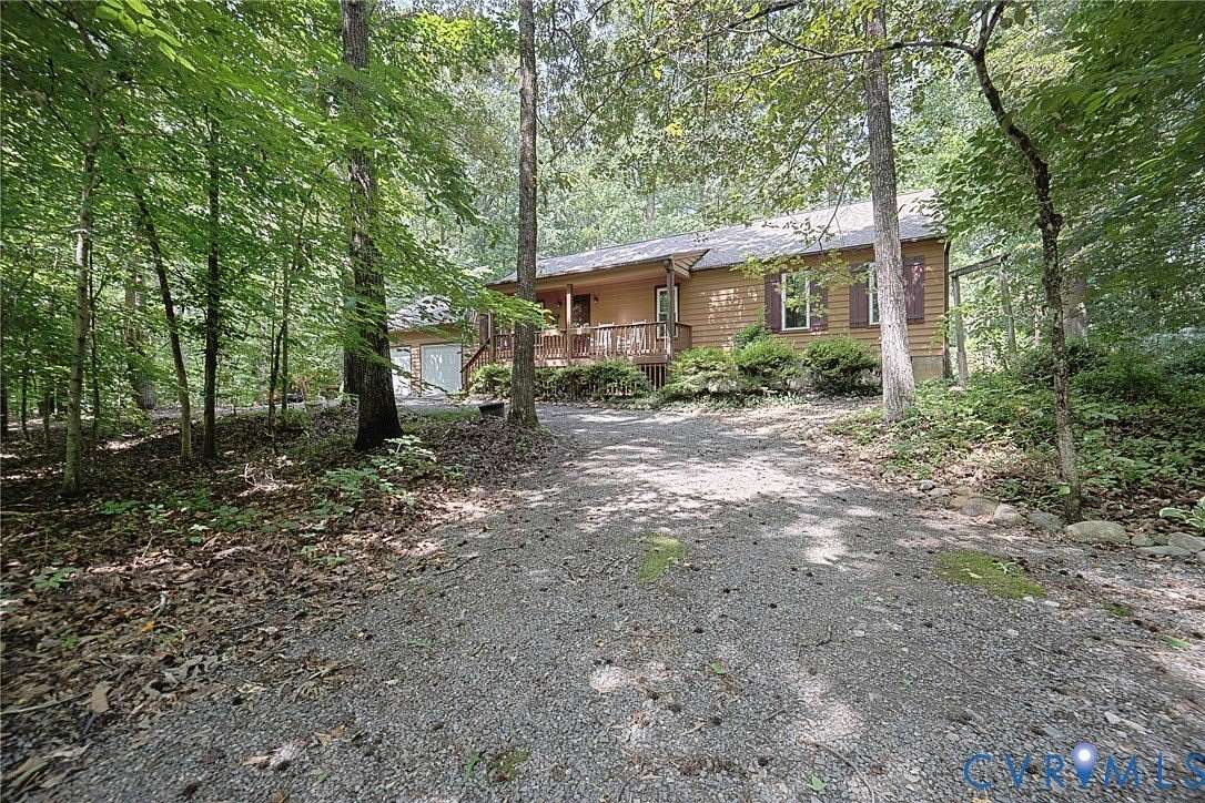 3.16 Acres of Land with Home for Sale in Montpelier, Virginia